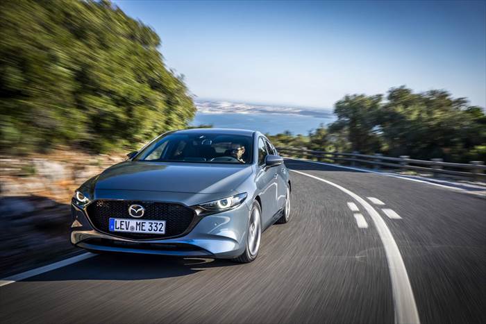 MAZDA3 走行性能