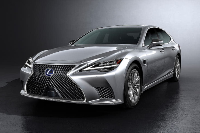LEXUS LS