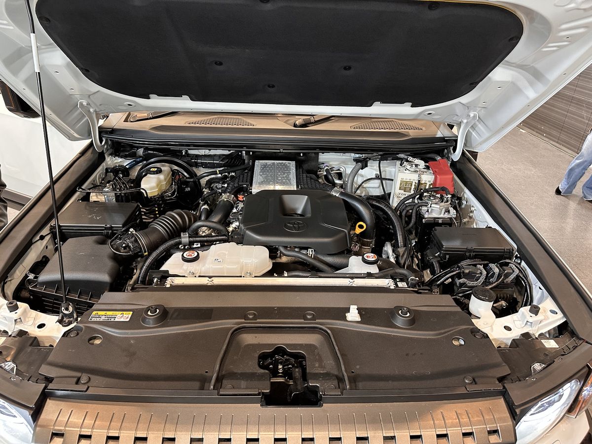 toyota land cruiser250